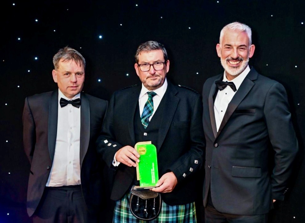 Jim Campbell accepting Dominic’s Award